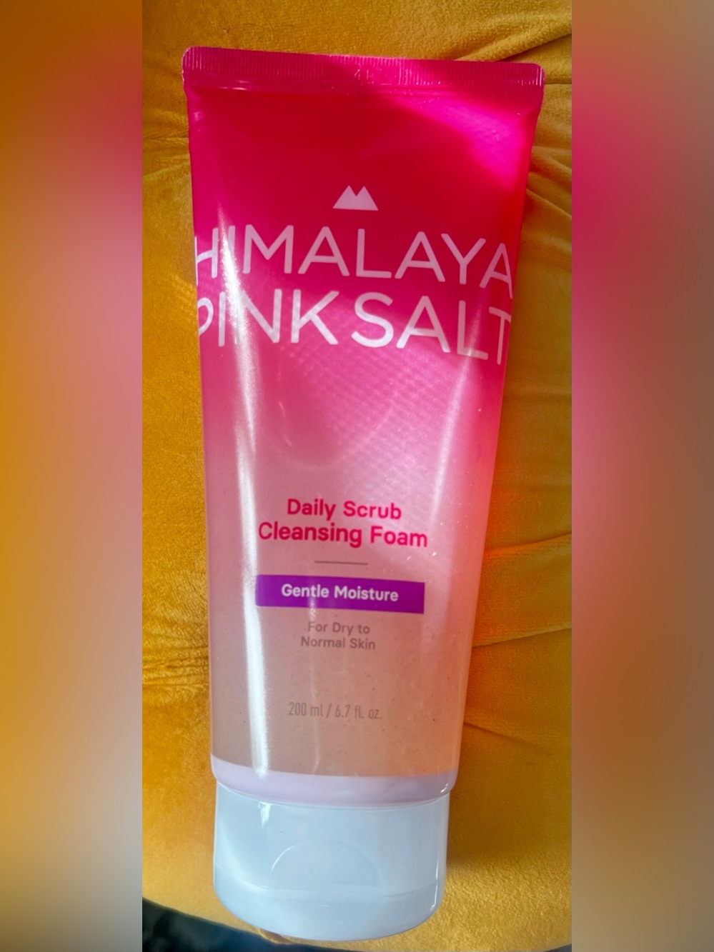 Himalayas Pink Salt Daily Scrub Cleansing Foam for Dry to Normal Skin 6.7 fl oz
